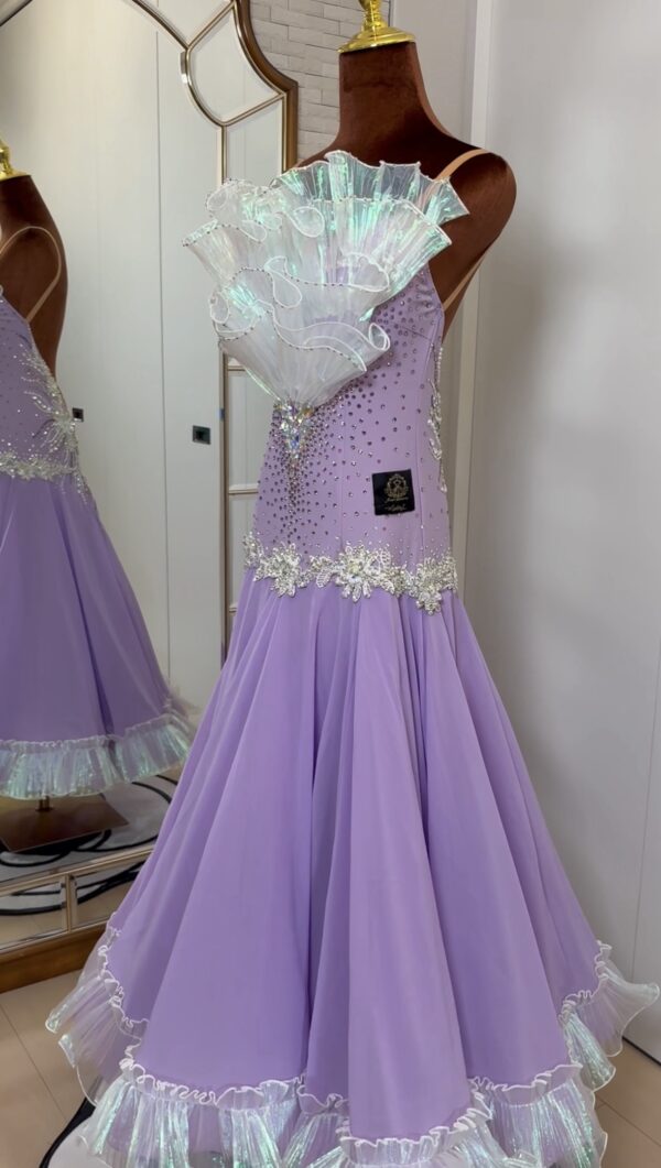 Aurora Lilac（オーロラ・ライラック）