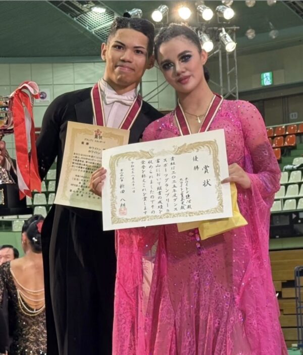 Rosée Éternelle（ロゼ・エテルネル）