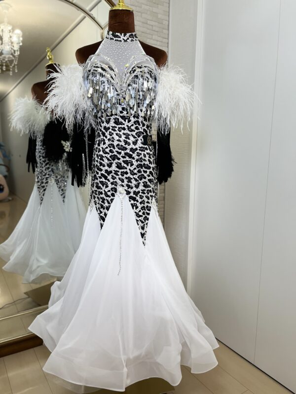 Noir Blanche（ノワール・ブランシュ）