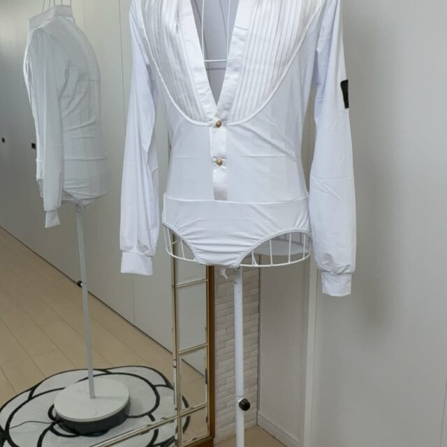 Foundation Line（White）