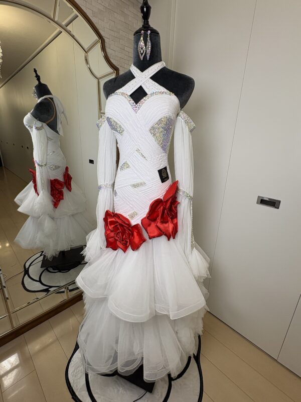 White Rose – Pure Elegance